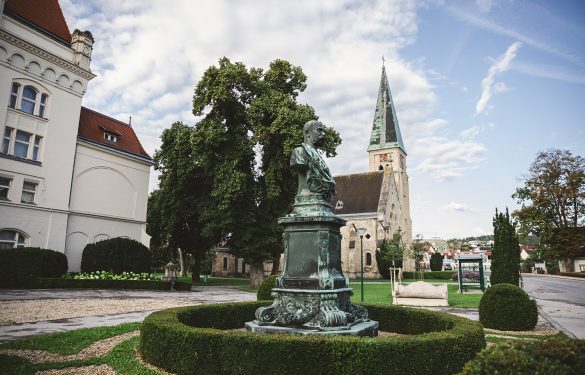 Berndorf DerMann Schloß